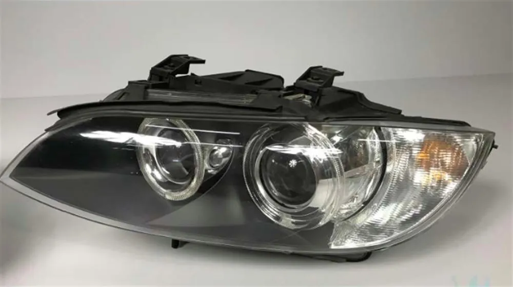 FAR KOMPLE E-92/93 SOL BI-XENON