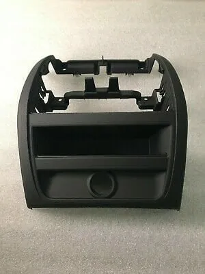 BMW KALORİFER IZGARA ÇERÇEVESİ F10+LCI ARKA SİY