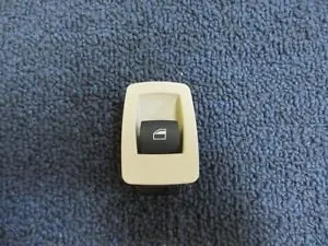 OTOMATİK CAM DÜĞMESİ E 60/61/83 BEJ