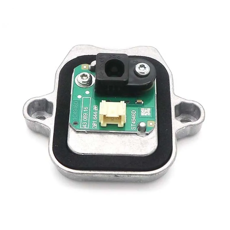 BMW FAR LED MODÜLÜ F30 LCI