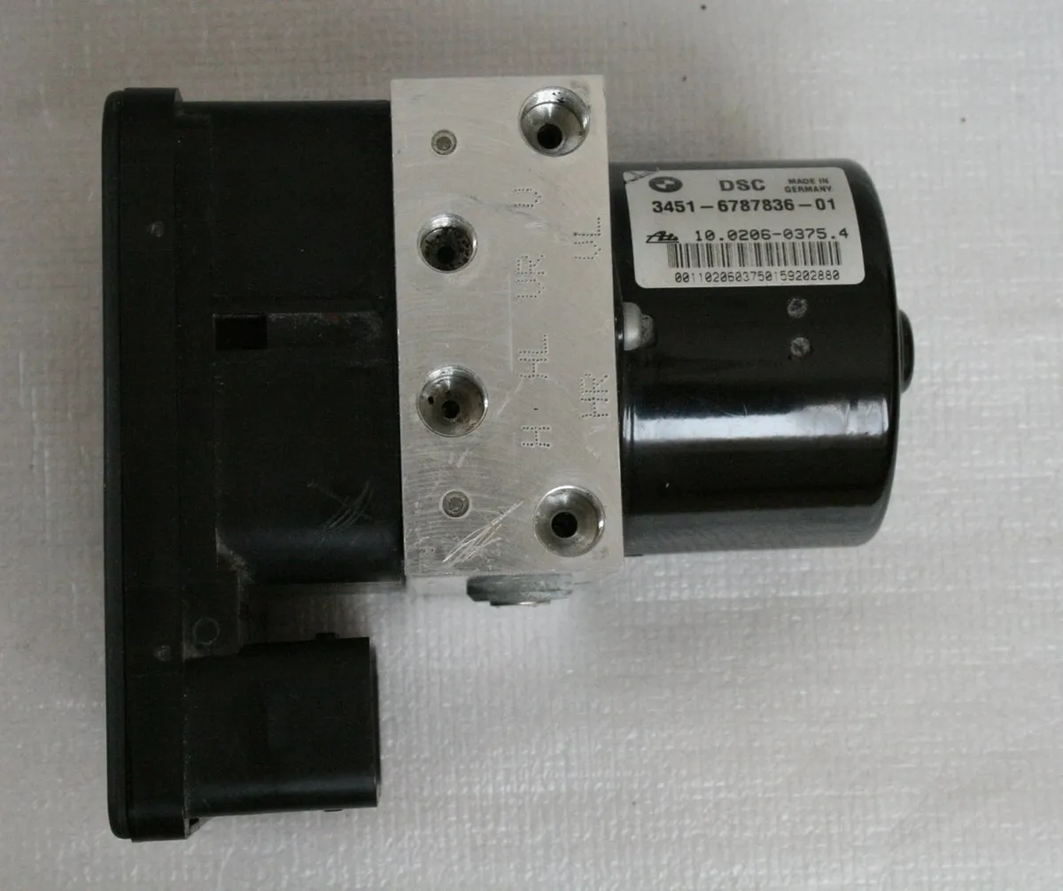 BMW ABS BEYNİ E90-87 DSC BEYNİ SPOT