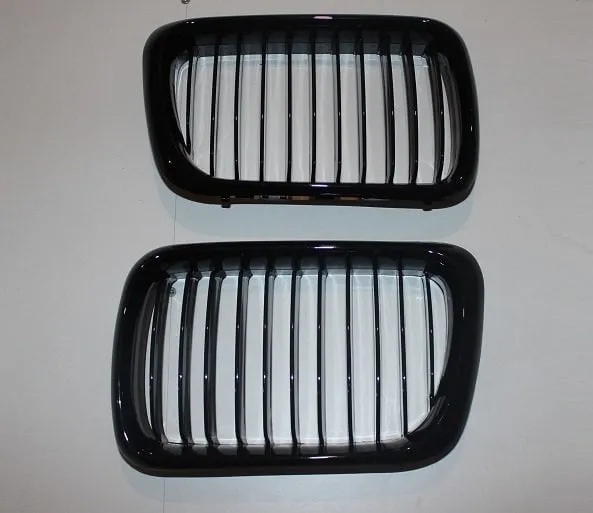BMW 3 SERİ E36 PANJUR SET PARLAK SİYAH 51138195151-152