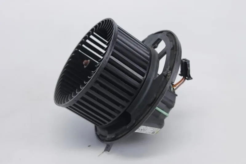 BMW KALORİFER MOTORU E90-E87-E84-F25-E92