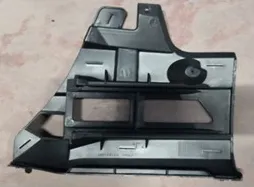 VOLKSWAGEN CRAFTER 2006 SONRASI ÖN TAMPON BRAKETİ (TAMPON ÜZERİNDE OLAN) SAĞ 2E0807178