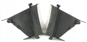 AUDİ A4 2016 SONRASI ÖN PANEL HAVA KANALI SAĞ 8W0121764