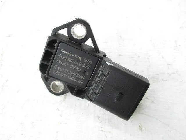 Basınç Sensörü Audi A6 (2005-2010) - Audi Q7 - Volkswagen Touareg (2006-2011)  03G906051A