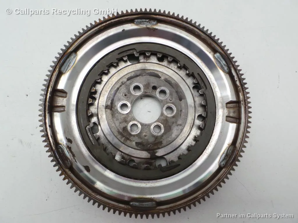 VOLANT AUDI A3 VOLKSWAGEN GOLF PASSAT 1.6TDİ DSG