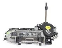 AUDİ A4 2001-2008 KAPI İÇ BRAKETİ ÖN SOL 8E1837885A