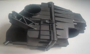 VOLKSWAGEN TRANSPORTER T5 HAVA FİLTRE KUTUSU 2.5 AXD MOTOR 2.0 TDİ 7H0129607L