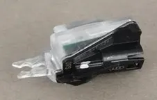 AUDİ A4/S4/A5/S5 KAPI DIŞ AÇMA KOLLARI UYARI LAMBASI 8W0947134