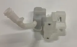 AUDİ Q3 2015 SONRASI CAM SU DEPOSU FAR YIKAMALI 8U0955453P