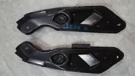 SEAT LEON 2013 SONRASI ÇAMURLUK BAĞLANTI BRAKETİ SAC SAĞ 5F0806930