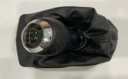 AUDİ A3-A4-A5-A6 VİTES TOPUZU 5 VİTES SPORT TOPUZ 8P086279