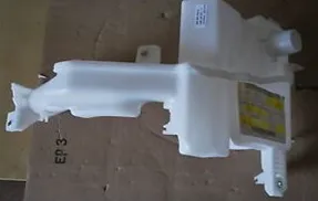 VOLKSWAGEN PASSAT SU FİSKİYE DEPOSU 1.6LT FAR YIKAMALI ÜST 3AA955453H