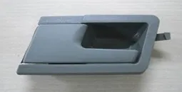 VOLKSWAGEN TRANSPORTER T4 KAPI İÇ AÇMA KOLU SAĞ 7D0837020A