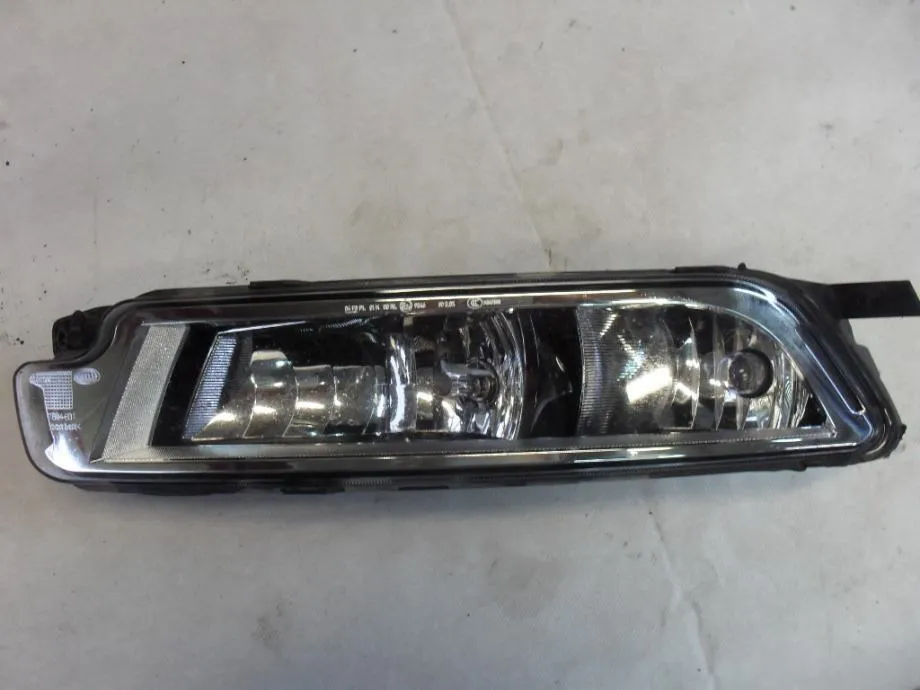 VW SİS FARI PASSAT B8 2014>  3 FONKSİYON SAĞ