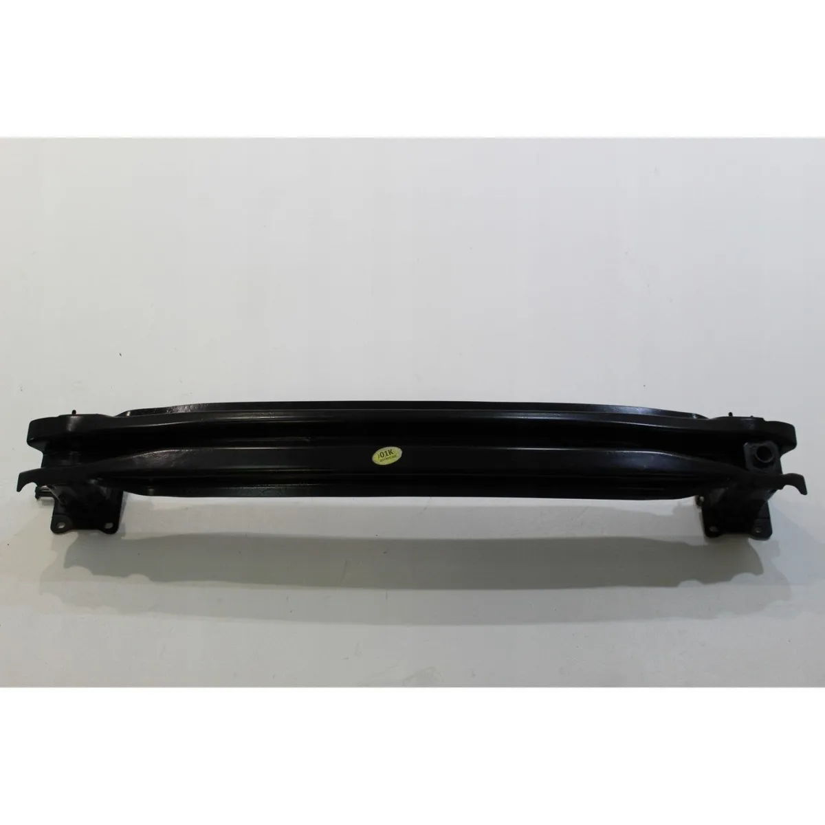 VOLKSWAGEN POLO 2018 SONRASI TAMPON DEMİRİ ARKA 2G0807305