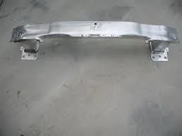 AUDİ A3 2013-2017 TAMPON DEMİRİ ÖN 1.KALİTE 8V0807109