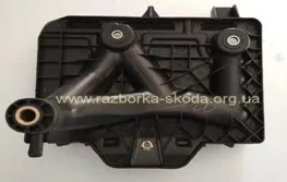 VOLKSWAGEN POLO SKODA FABİA ROOMSTAR SEAT İBİZA AKÜ ALT BRAKETİ 6Q0915331